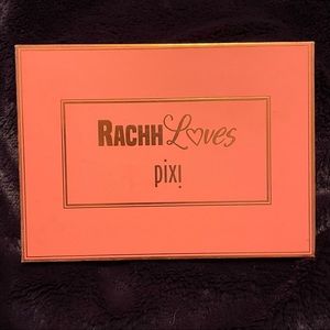RachhLoves Pixi Highlight Palette